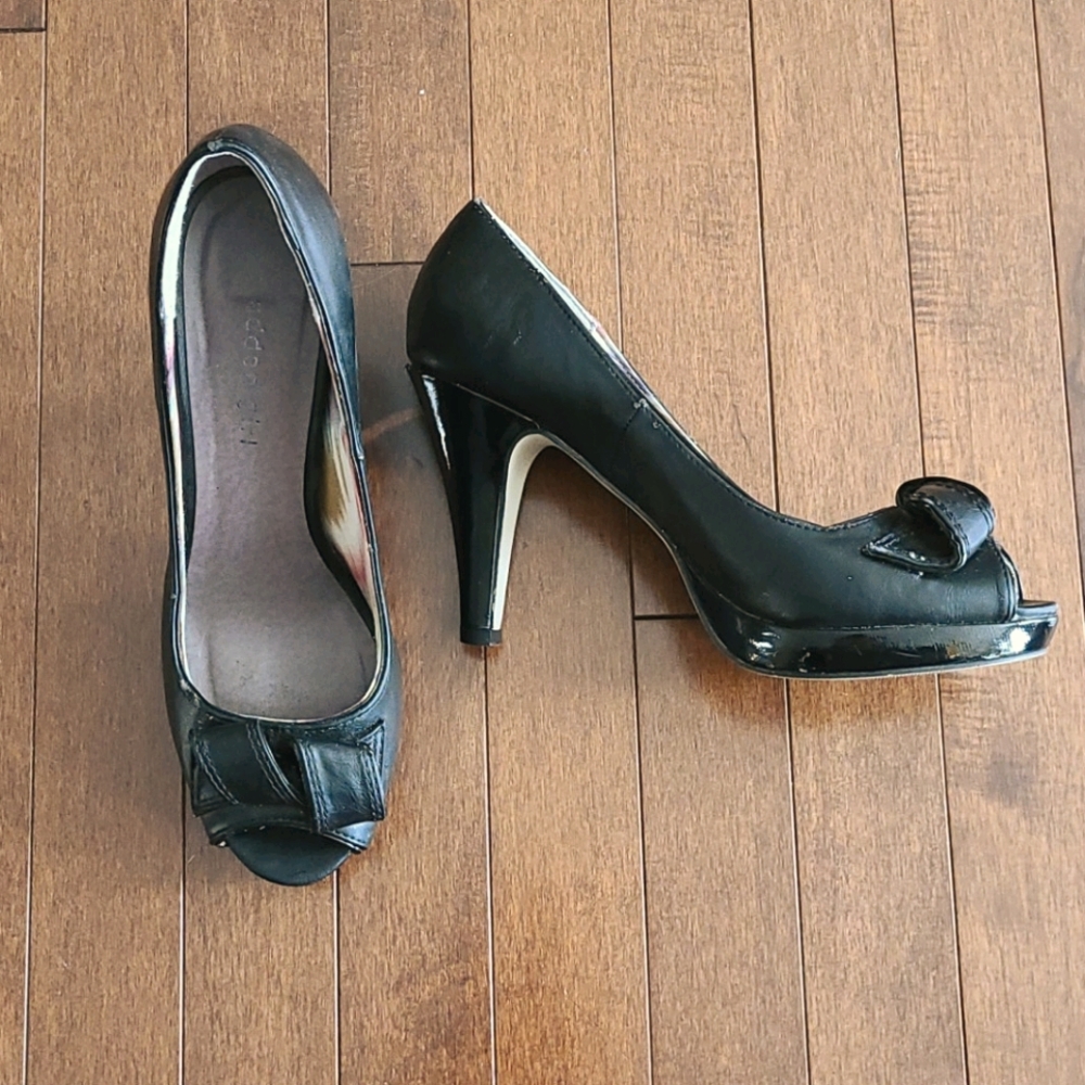 Size 10 Madden Girl Black leather 3 inch heels